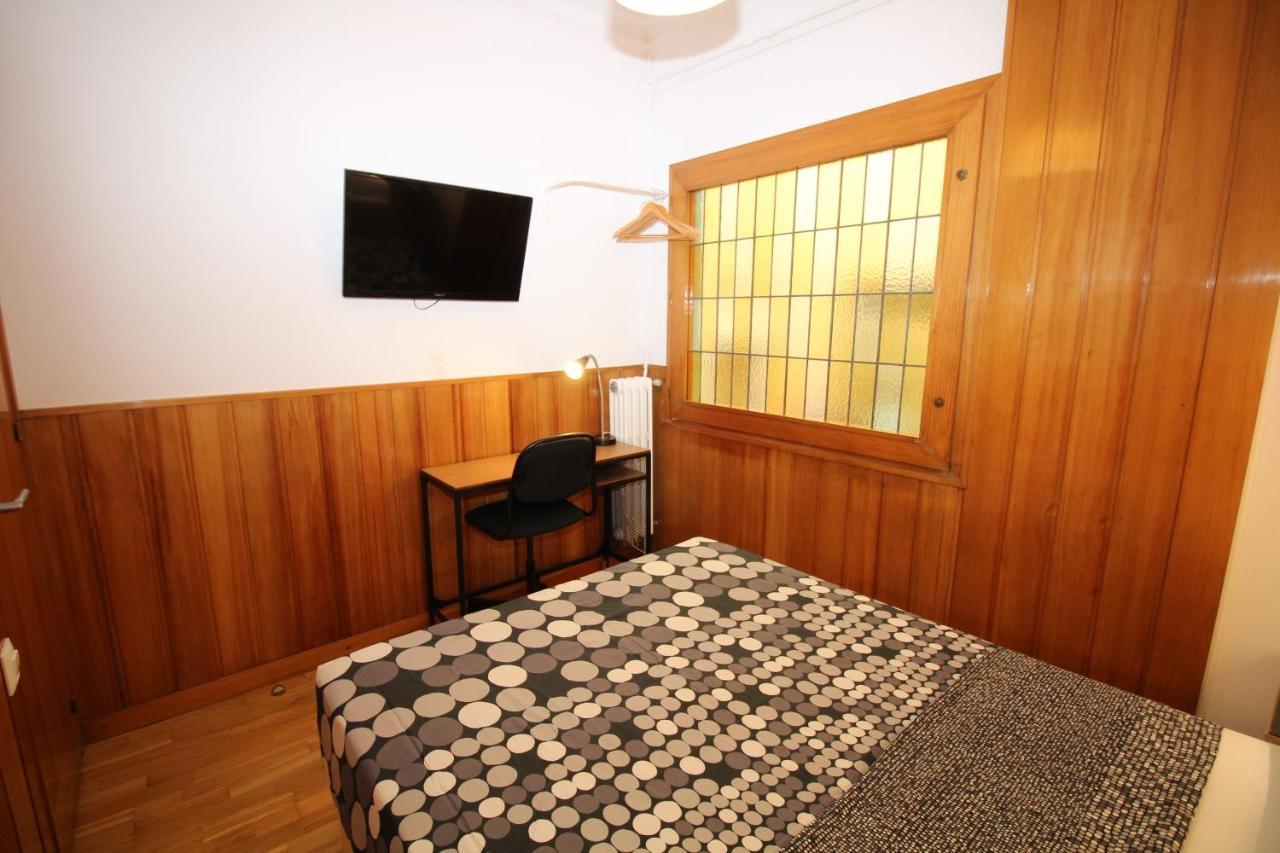 Nuevo Balmes Habitaciones Barcelona Eksteriør billede